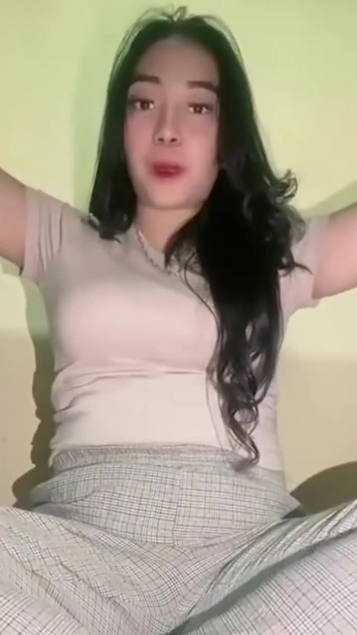 Nana Polos Ngentot Dikontrakan Pacar Mulus Banget