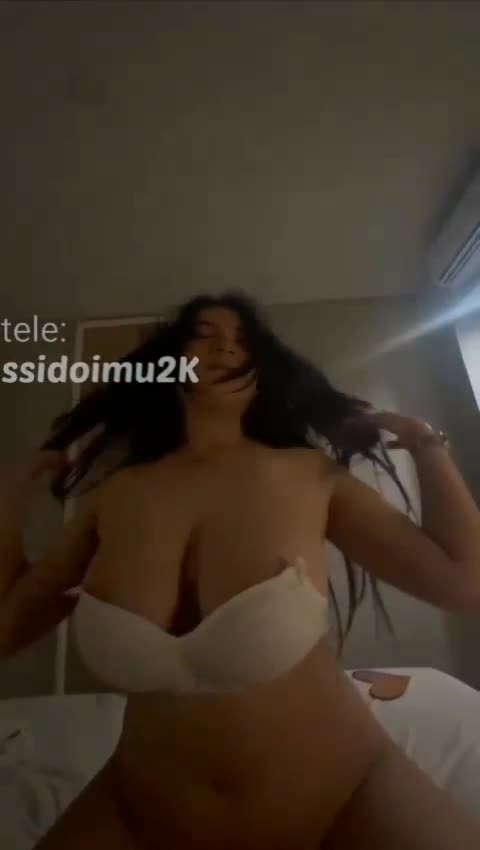 Aylaxty Nikmat Pasrah Di Sodok Brutal Pacar Yang Sange