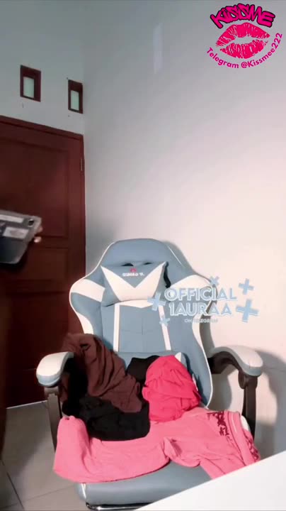 Zulfa Abg Tocil Lagi Sange Gesek Meki Ke Bantal
