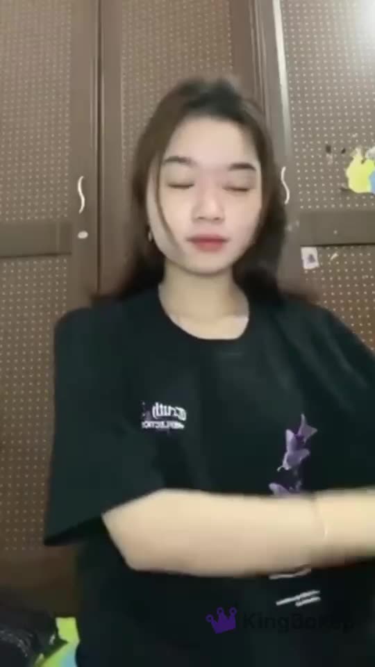 Chyristine Kacamata Cantik Colmek Bikin Sange