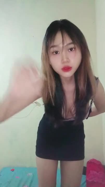 Aksi Seru Ngewe Di Halaman Belakang Yang Bikin Deg Degan