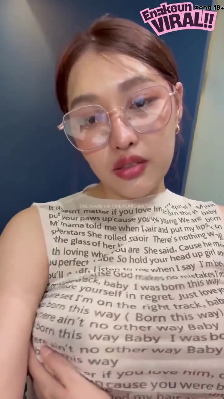 Iyorichan Ngentot Gaya Doggy Rekam Pantulan Kaca