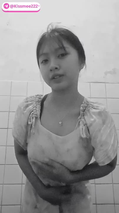 Nona Wino Nyepong Pake Lingerie Dan Hijab Sampai Crot