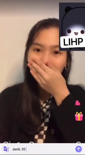 Chyristine Kacamata Cantik Colmek Bikin Sange