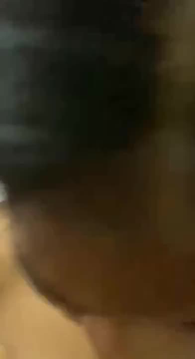 Miss Esty Gesek Meki Pakai Kontol Mendesah Nikmat