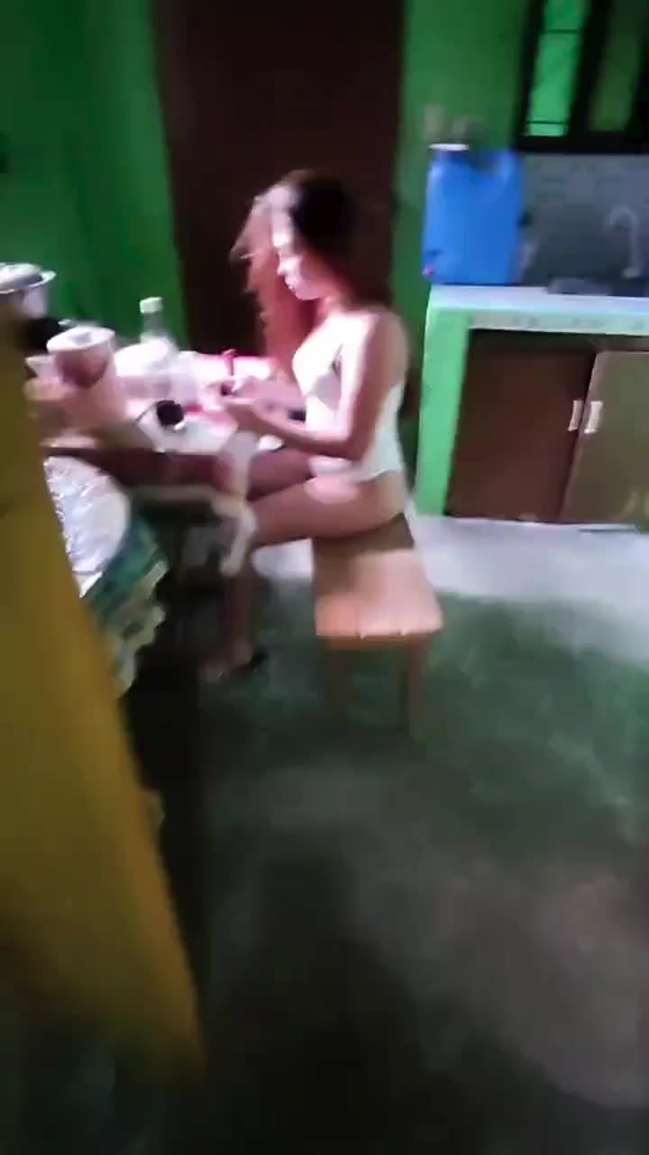 Melly3gp Si Manis Mandi Bareng Di Bak Mandi Hotel