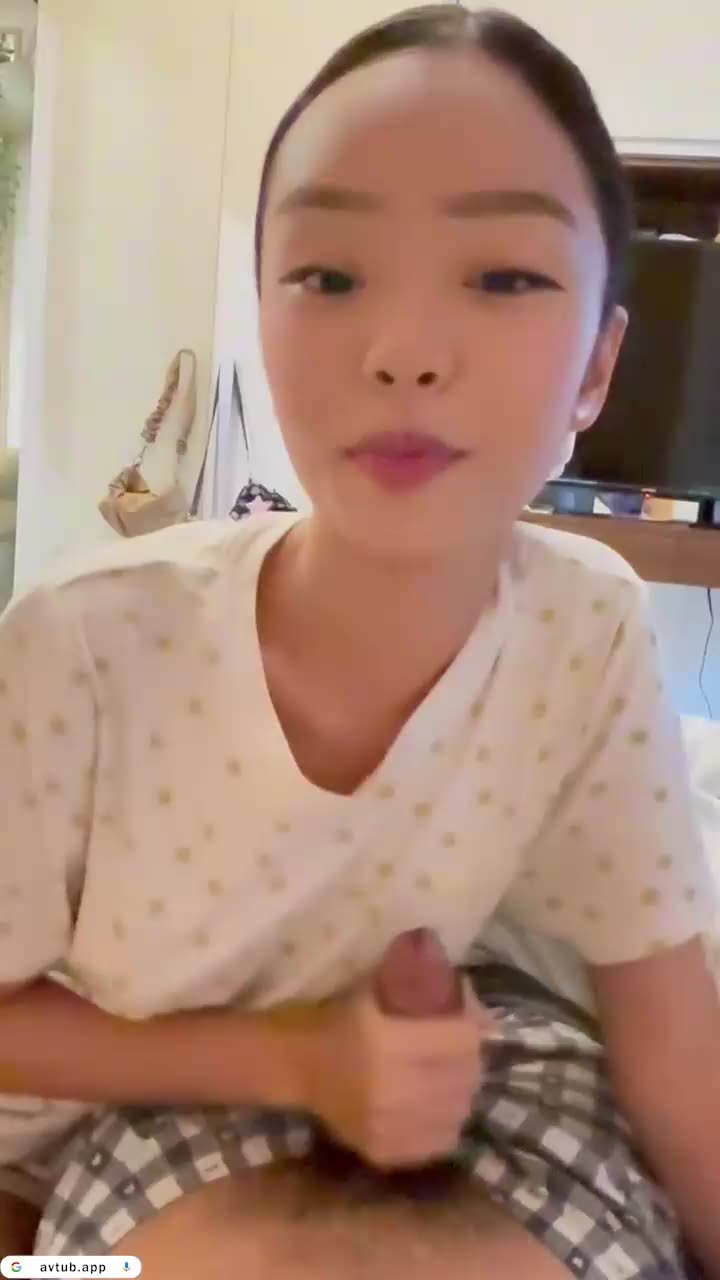 Vania Cantik Mendesah Ngewe Sama Ayang