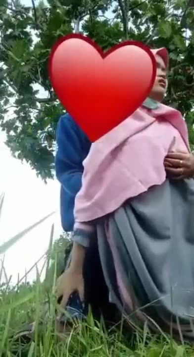 Manda Anjeli Ngewe Nikmat Di Kasur Yang Bergoyang