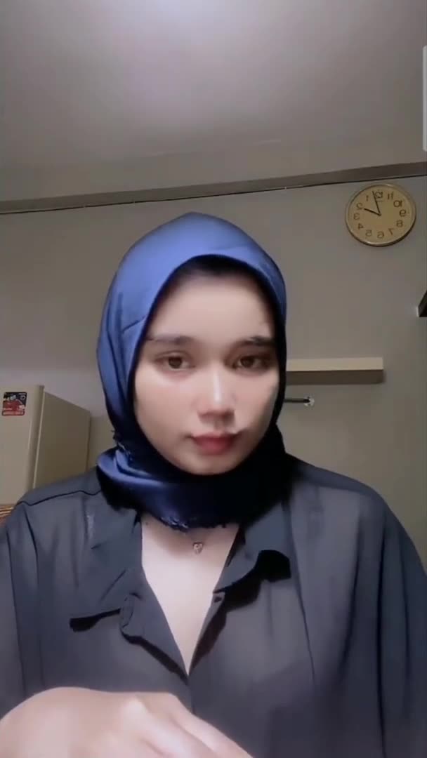Cesi Ciya Sange Colmek Memeknya Sakit Katanya