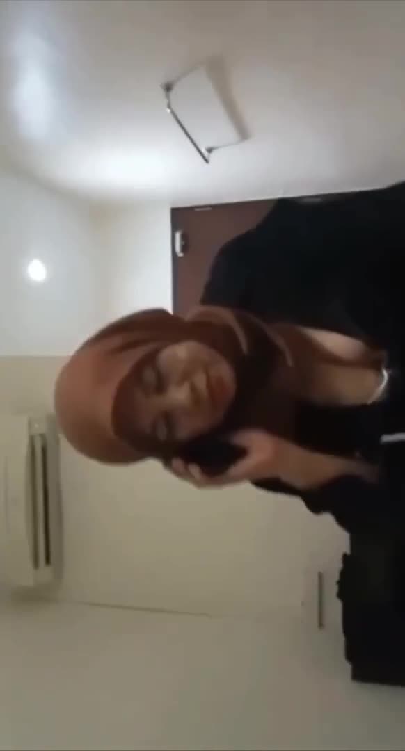 Abg Manis Hijab Bugil Rekam Body Montoknya