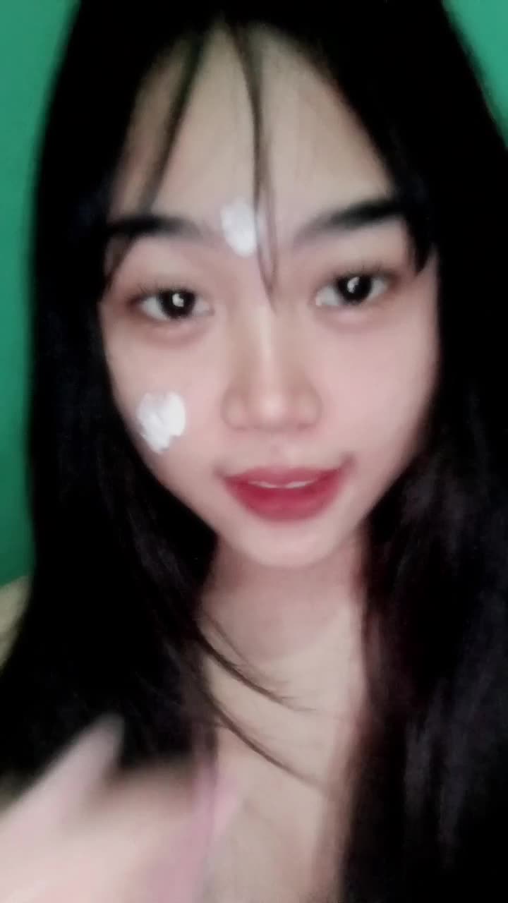 Sheren Staycation Menikmati Desahan Di Entot Pacar